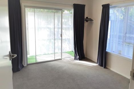 Photo of property in 1/1 Trentham Road, Papakura, 2110