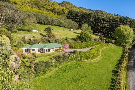 Photo of property in 227 Huia Street, Waikanae, 5391