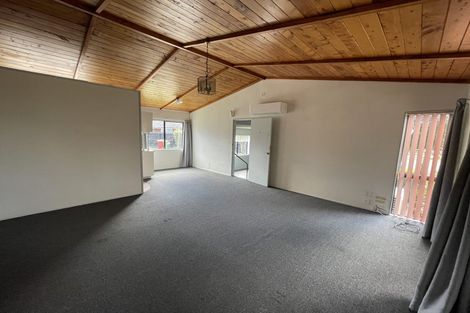 Photo of property in 14 Willowfield Place, Pukete, Hamilton, 3200