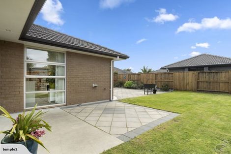 Photo of property in 12 Evelyn Place, Papamoa Beach, Papamoa, 3118