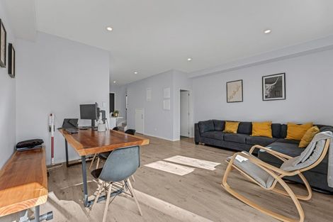 Photo of property in 9d Epping Road, Henderson, Auckland, 0610