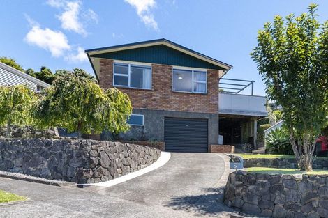 Photo of property in 6 Carlton Terrace, Westown, New Plymouth, 4310