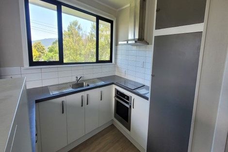 Photo of property in 54 Davidson Crescent, Tawa, Wellington, 5028