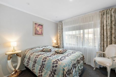 Photo of property in 5 Nancy Lane, Wanaka, 9305