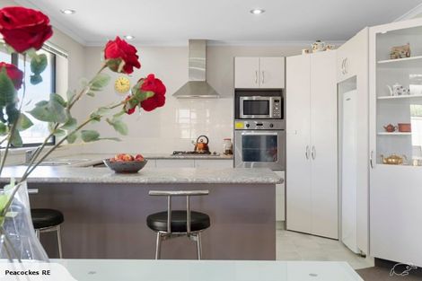 Photo of property in 6 Carrington Drive, Papamoa Beach, Papamoa, 3118