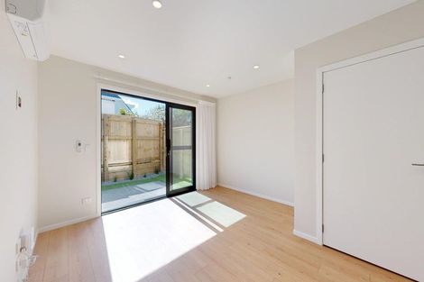 Photo of property in 68a Derwent Street, Island Bay, Wellington, 6023