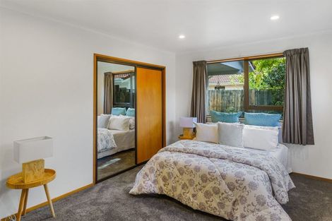 Photo of property in 2/2 Colenso Street, Sumner, Christchurch, 8081