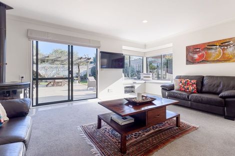 Photo of property in 42 Campion Road, Waikanae Beach, Waikanae, 5036