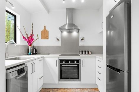 Photo of property in 15 Insley Street, Mangawhai, 0505