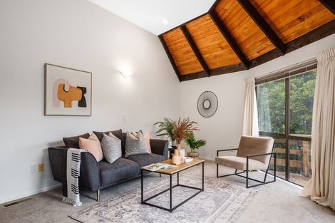 Photo of property in 4 Eclipse Lane, Whitby, Porirua, 5024