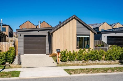 Photo of property in Northlake, 32 Cairnmuir Street, Wanaka, 9305