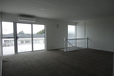 Photo of property in 69 Marendellas Drive, Bucklands Beach, Auckland, 2014