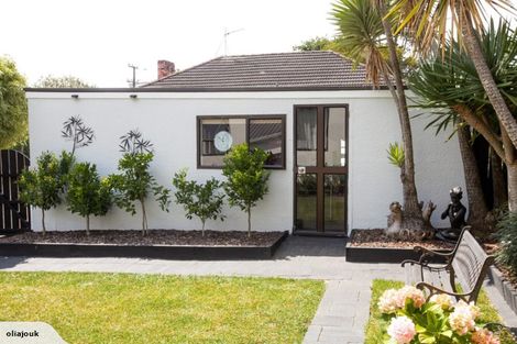 Photo of property in 2/78 Salisbury Road, Birkdale, Auckland, 0626
