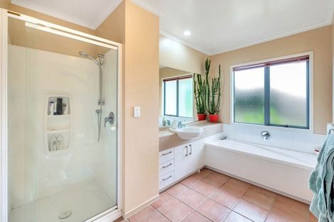 Photo of property in 45 Harvest Drive, Henderson, Auckland, 0612