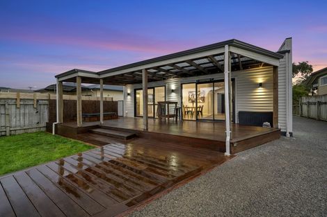 Photo of property in 10 Bristol Square, Hutt Central, Lower Hutt, 5010