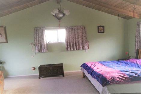 Photo of property in 6 Da Vinci Place, West Harbour, Auckland, 0618