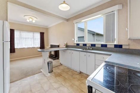 Photo of property in 122 Winchester Street, Levin, 5510