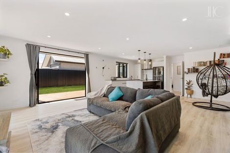 Photo of property in 22 Smitham Drive, Cromwell, 9310