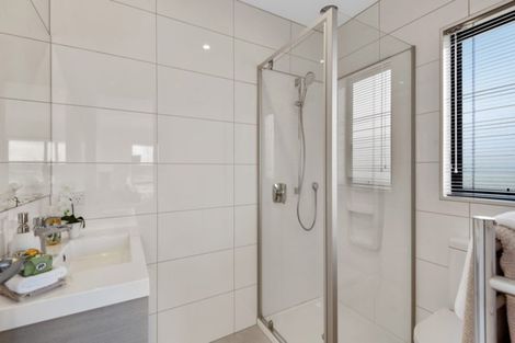 Photo of property in 4 Pepene Avenue, Takanini, 2112