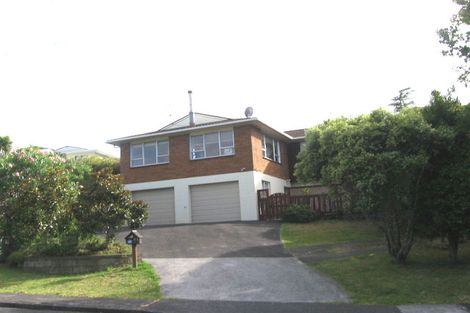 Photo of property in 63 Lynden Avenue, Hillcrest, Auckland, 0627