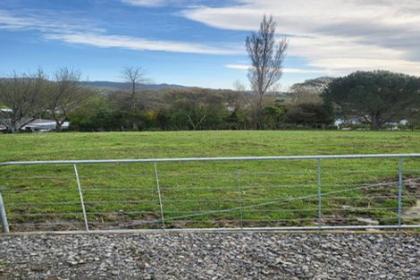 Photo of property in 1 Watts Street, Waipawa, 4210