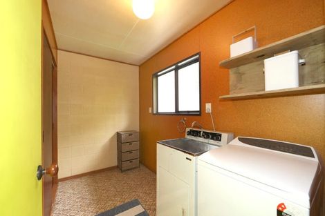 Photo of property in 1/54 Muritai Crescent, Havelock North, 4130