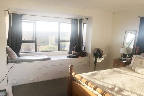 Photo of property in 9 Cambric Place, Botany Downs, Auckland, 2010