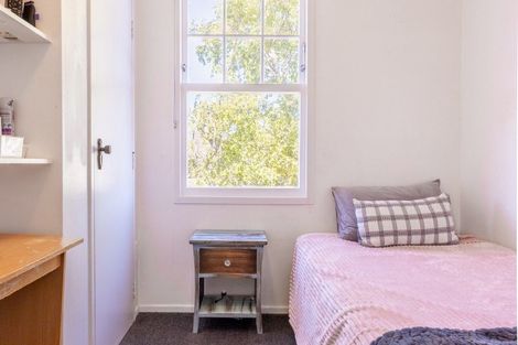 Photo of property in 35 Callender Terrace, Paraparaumu Beach, Paraparaumu, 5032