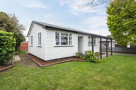 Photo of property in 98 Tedder Avenue, North New Brighton, Christchurch, 8083