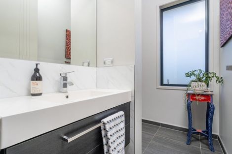 Photo of property in 8 Sara Way, Whitianga, 3510