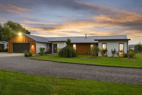 Photo of property in 6 Hallfield Drive, Ohoka, Kaiapoi, 7692