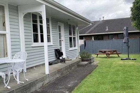Photo of property in 3/4 Bracken Street, Wallaceville, Upper Hutt, 5018