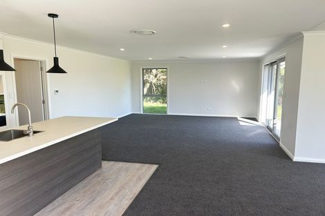 Photo of property in 92 Blairlogie Close, Otatara, Invercargill, 9879