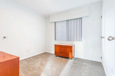 Photo of property in 171 Edmonton Road, Te Atatu South, Auckland, 0610