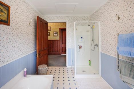 Photo of property in 375 Rangatira Road, Hunterville, 4786