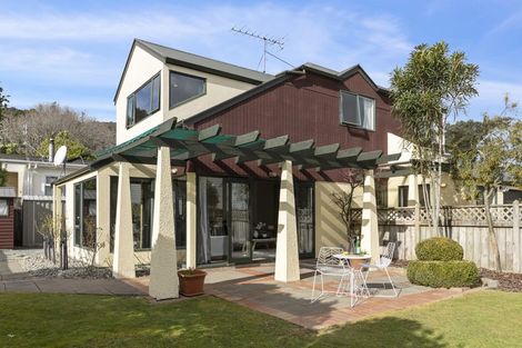 Photo of property in 21b Manuka Street, Stokes Valley, Lower Hutt, 5019