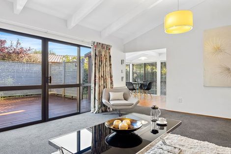 Photo of property in 10 Dulcie Place, Harewood, Christchurch, 8051