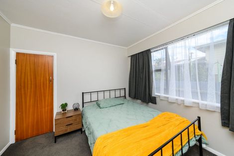 Photo of property in 107 College Street, Awapuni, Palmerston North, 4412