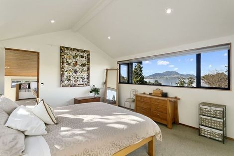 Photo of property in 22 Ewing Grove, Acacia Bay, Taupo, 3330