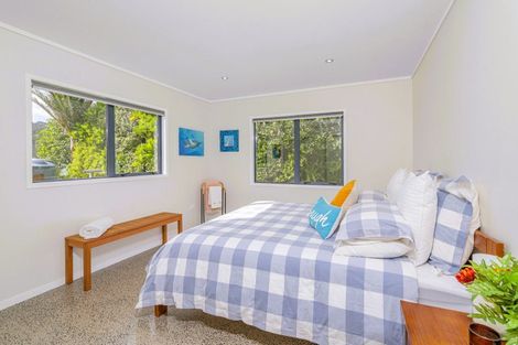 Photo of property in 3 Emmerdale Drive, Hahei, Whitianga, 3591