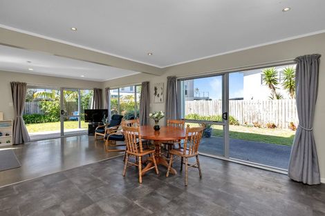Photo of property in 94a Bream Bay Drive, Ruakaka, 0116