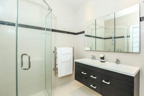 Photo of property in 132 Mountain Road, Epsom, Auckland, 1023