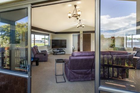 Photo of property in 22 Anzac Avenue, Onekawa, Napier, 4110