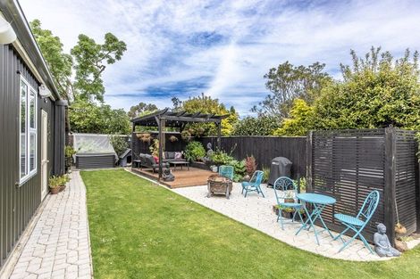 Photo of property in 3 Limbrick Street, Waipawa, 4210