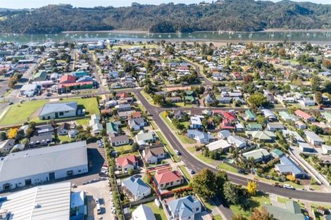 Photo of property in 1 Tudor Grove, Whitianga, 3510