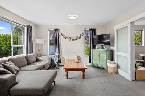 Photo of property in 2/38 Oldwood Street, Bishopdale, Christchurch, 8053