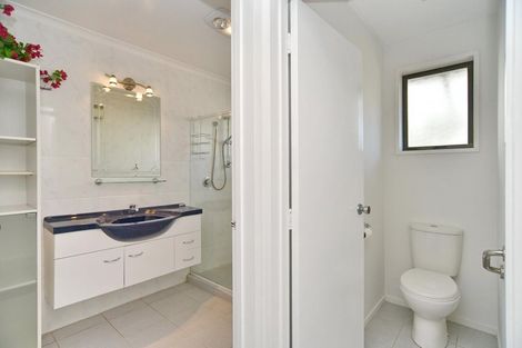 Photo of property in 2 Sawyers Arms Road, Northcote, Christchurch, 8052