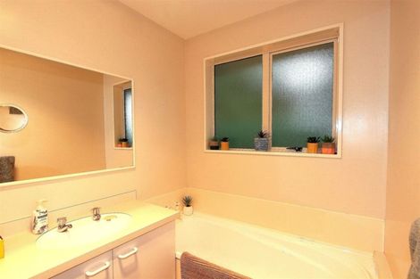 Photo of property in 2/109b Tedder Avenue, North New Brighton, Christchurch, 8083