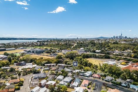 Photo of property in 42a Premier Avenue, Point Chevalier, Auckland, 1022