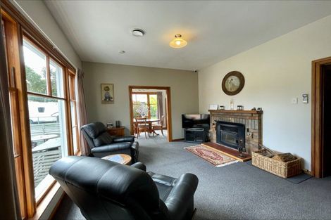 Photo of property in 63 Main North Road, Geraldine, 7930